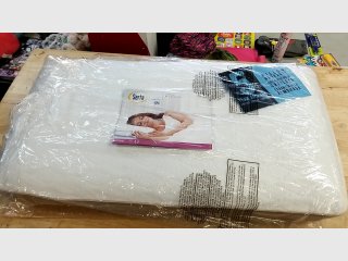 New Serta Pillow, 30 in