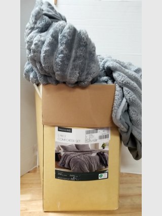 Gray Faux Fur Comforter Set