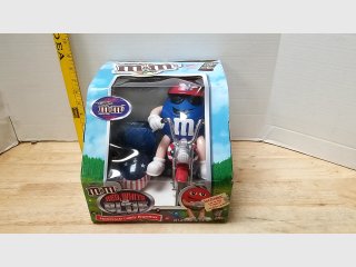 M&M\'s Blue Patriot Ride Figure