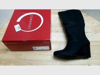 Journee Black Leather Wedge Boots w/Box, size 9