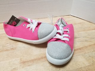 New girls shoes size 13