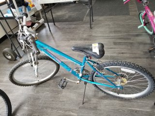 Roadmaster granite peak bike 