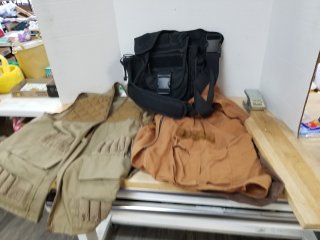 Sports vests med/large, fillet board