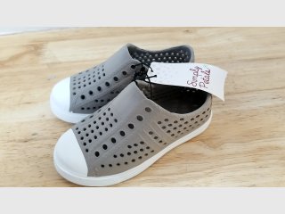 Simply Petals Gray Kids Crocs Sandals 9/10t