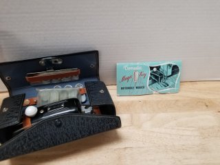 Vintage buttonhole worker