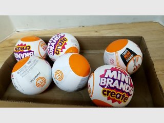 Mini Brands Create Surprise Balls