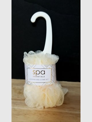 Spa Essentials Loofah and Comb Set