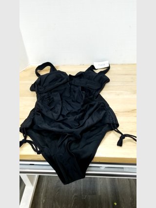 Black Women\'s One-Piece Swimsuit