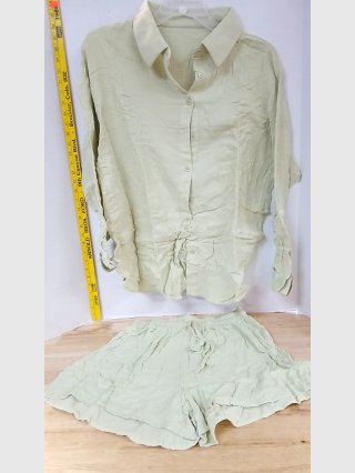 New Sage Green Long Sleeve Shirt & Shorts Set, size large
