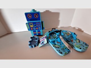 Lilo & Stitch Robot Toy & Flip Flops