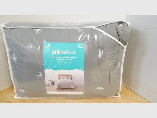 Pillowfort Egyptian Twin Comforter Set