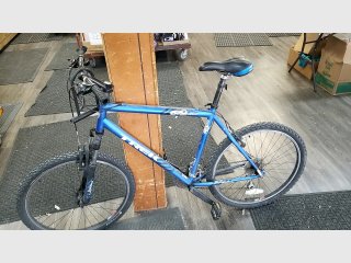 Trek bike blue