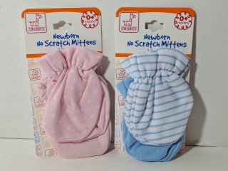 4 new pair newborns no scratch mittens 