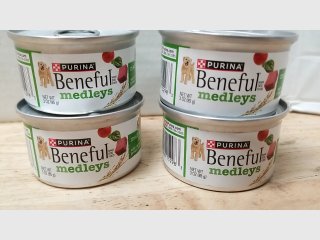 Purina Beneful Medleys Dog Food 4 Cans
