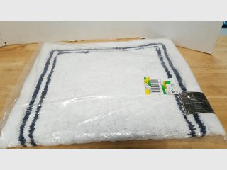 Fieldcrest 100% Cotton Striped Bath Rug