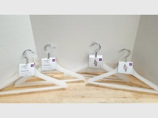3pk Clear Plastic Hangers w/ Round Bar
