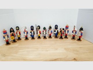 Steinbach Nutcrackers, approx 5.5 inch tall 