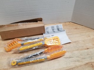 New serving tongs set