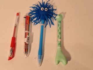 New novelty pens
