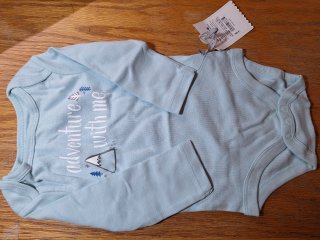 New baby size 6-9 months