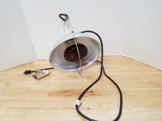 Heat light, approx 14 by 11 inch 