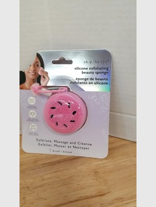 Pink Silicone Facial Exfoliating Sponge
