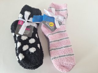 4 new pair of cozy socks