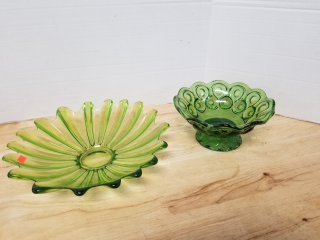 Glass collectibles, largest 12 by 3 inch 