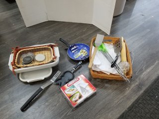 Household items 