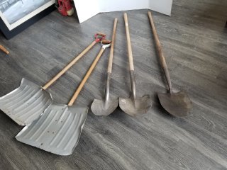 Shovels 