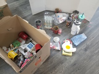 Household items 
