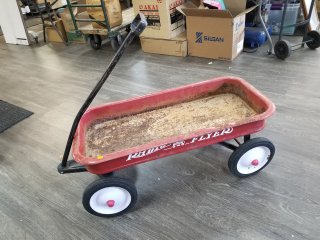 Radio flyer wagon
