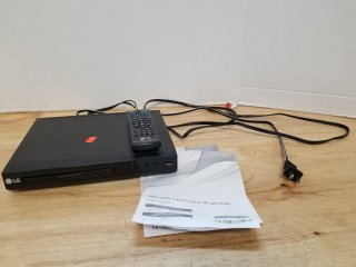 Dvd/CD player with remote 