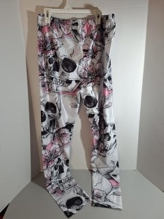 New ladies size XL clothing