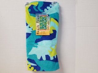 New beach towel 58 by 28 inch