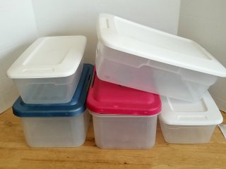 Plastic Storage Bins with Lids