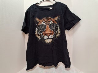 Black Tiger Graphic T-Shirt, ladies size 3XL