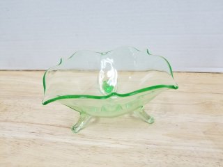 Vaseline glass, 6 by 3 by 3 inch, excellent condition 
