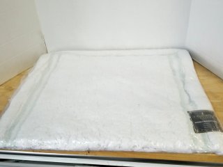 New White Bath Rug, 40 by 24 inch