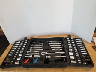 TOOLS/MACHINERY