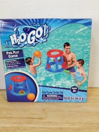 Pool Play Center Game Set