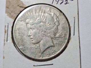 1922-S Peace silver dollar 