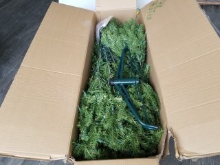 New 6.5 foot pre-lit Christmas tree 