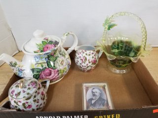 Miscellaneous, basket is plastic 