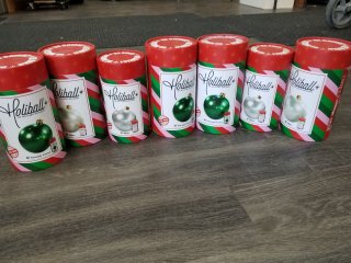 NEW inflatable ornaments and inflator