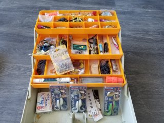 LOADED tacklebox 