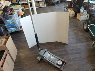 FLOOR Jack 