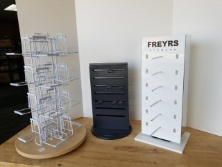 DISPLAY stands, tallest 22 inch 