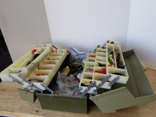 LOADED tacklebox 