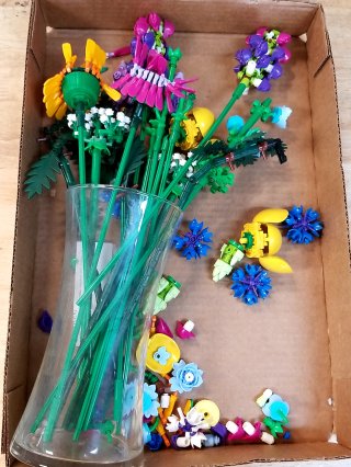 LEGO Flower Bouquet Set